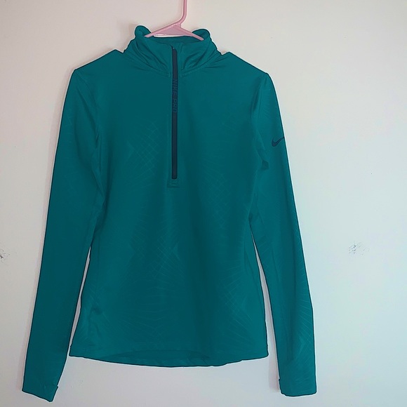 Nike Jackets & Blazers - Fall/running Nike Warm Fit Size:Medium ✨